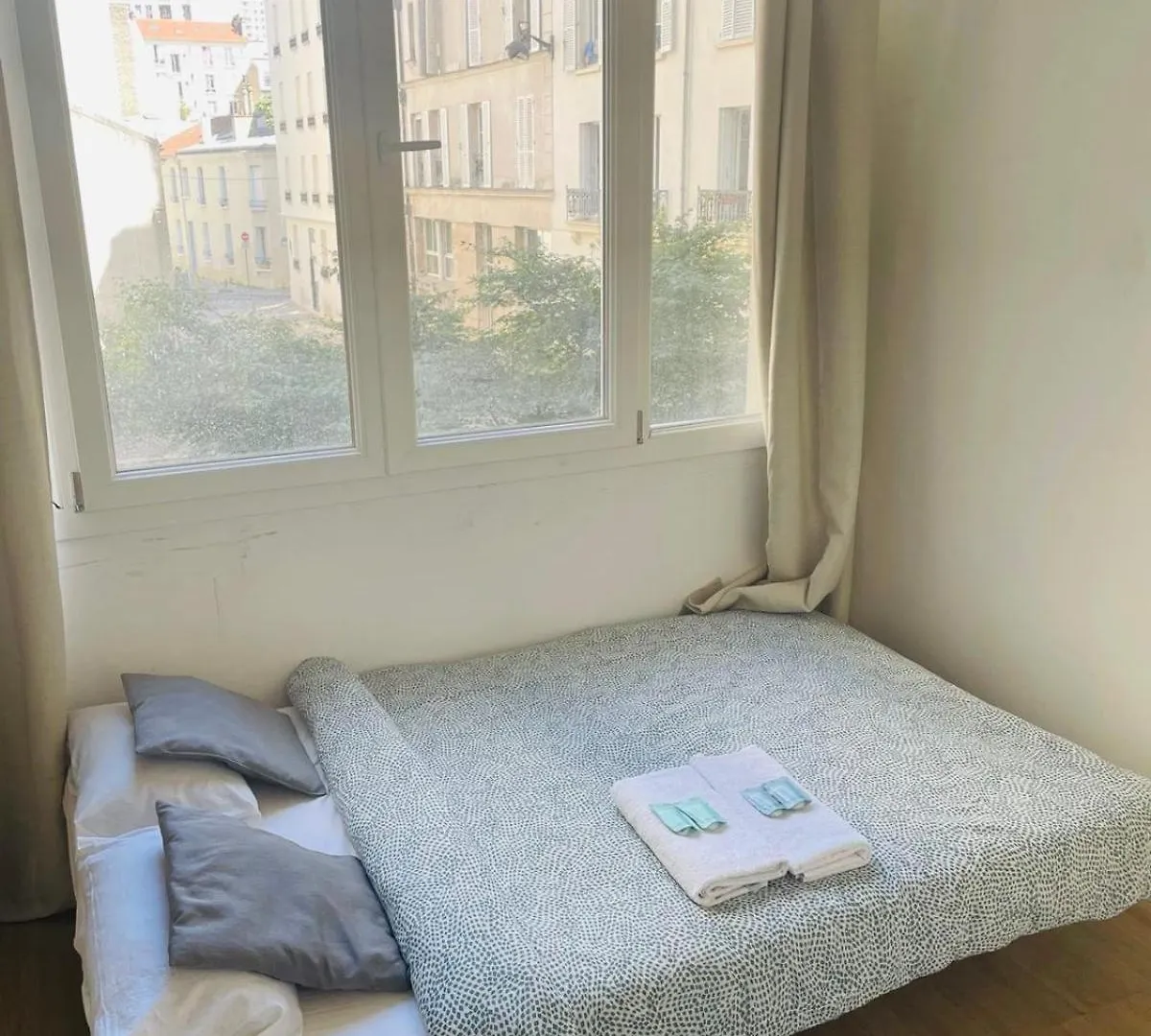 Apartment Studio - Pere Lachaise - Voltaire - Buttes-chaumont - 2 Pers