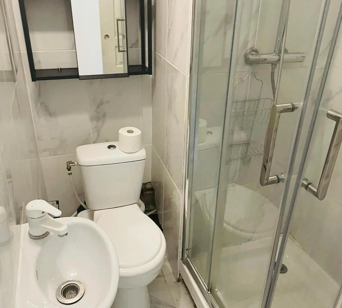 Apartment Studio - Pere Lachaise - Voltaire - Buttes-chaumont - 2 Pers *