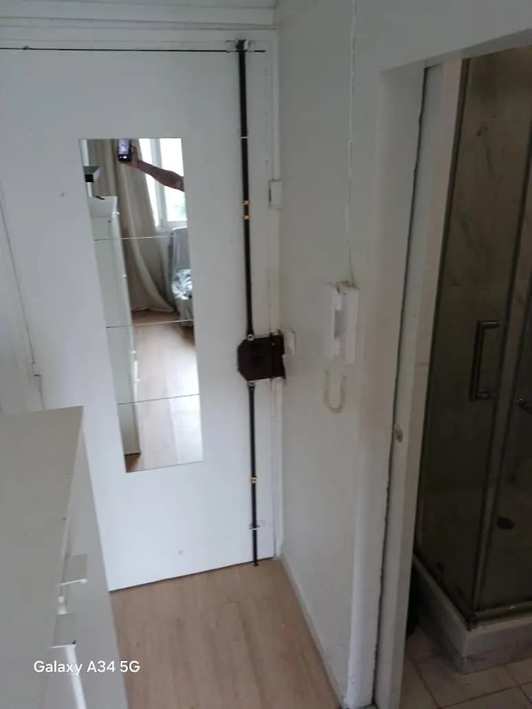 Studio - Pere Lachaise - Voltaire - Buttes-chaumont - 2 Pers Appartement